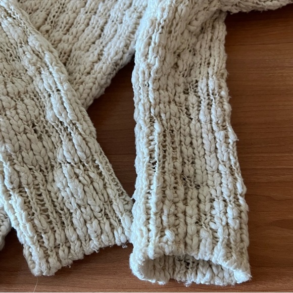 Free People Cozy Cream Oversized Cardigan Chunky Knit Dolman L/G - Picture 7 of 12